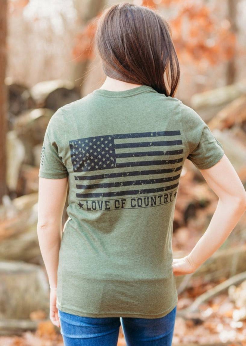 Women's Unisex American Flag Tee - Love of Country
